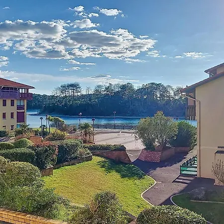 S-lac 04-soustons 4 Personnes Dans Au Bord Du Marin Apartment